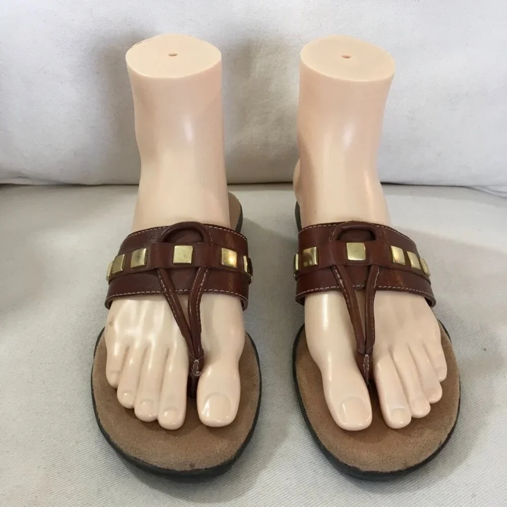 Naturalizer Stud Embellished Brown Leather Sandal